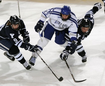 乐鱼体育登入-CBA赛场再现中国篮球奇迹，中国篮球cba排名冠军